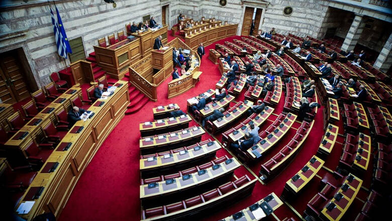 Νέο ασφαλιστικό νομοσχέδιο: Η πρόβλεψη για ελεύθερους επαγγελματίες και συντάξεις