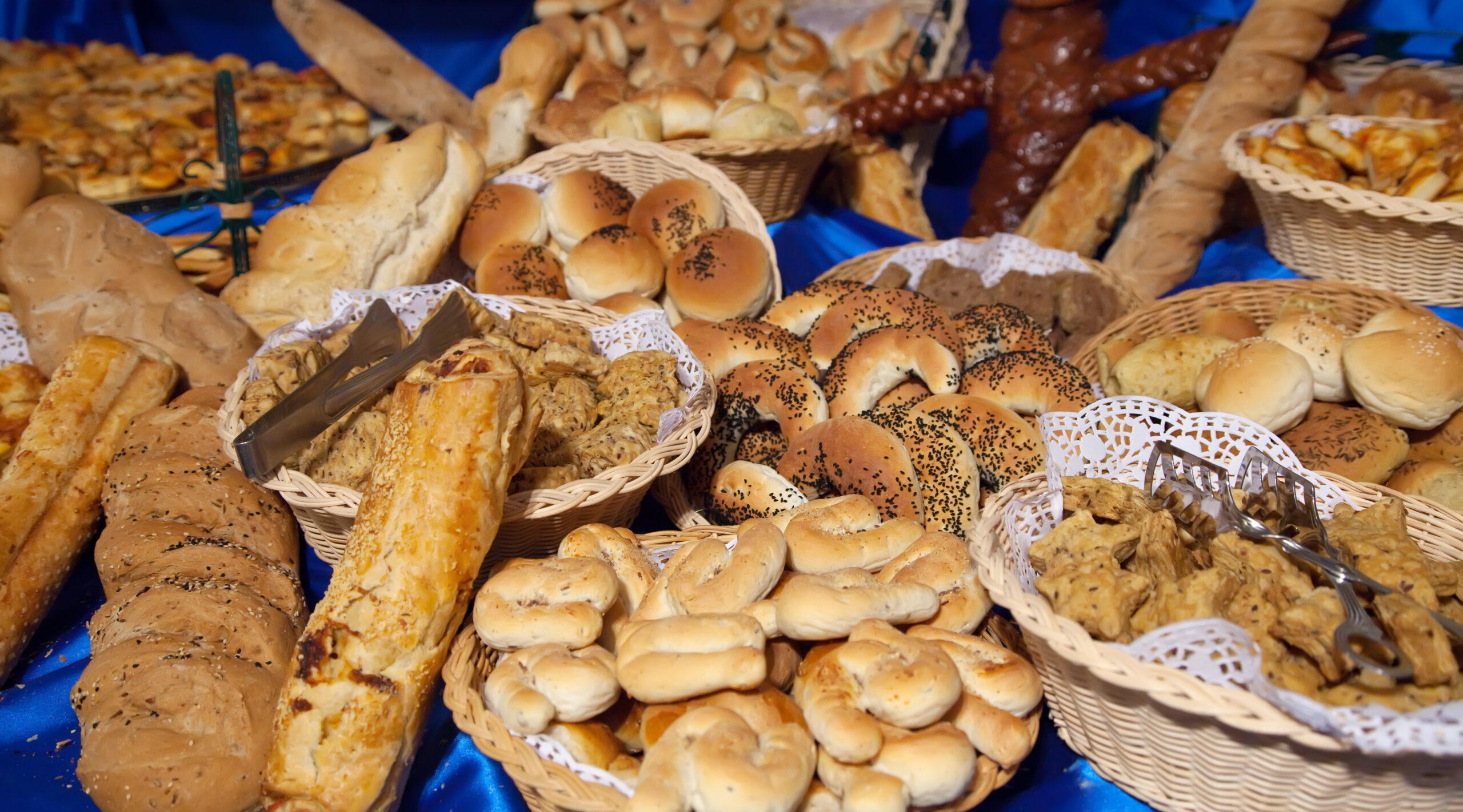 Έως 65% επιδότηση:  Παραγωγή κουλουριών και πιτών