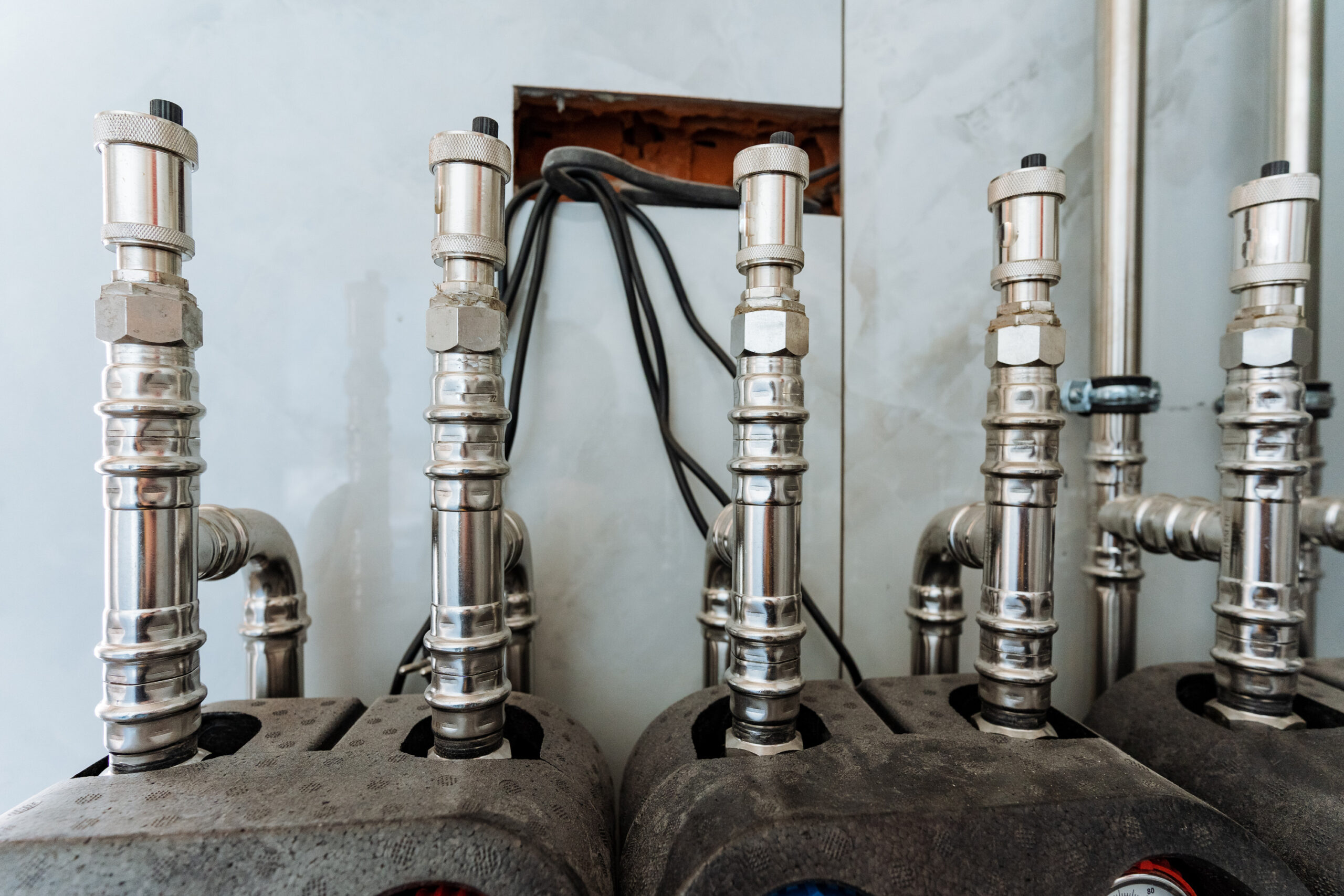 Έως 65% επιδότηση:  Υπηρεσίες παροχής ατμού και ζεστού νερού